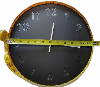 Diameter of the clock